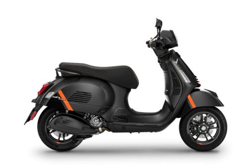 2024 Vespa GTS 300 Super Sport Black